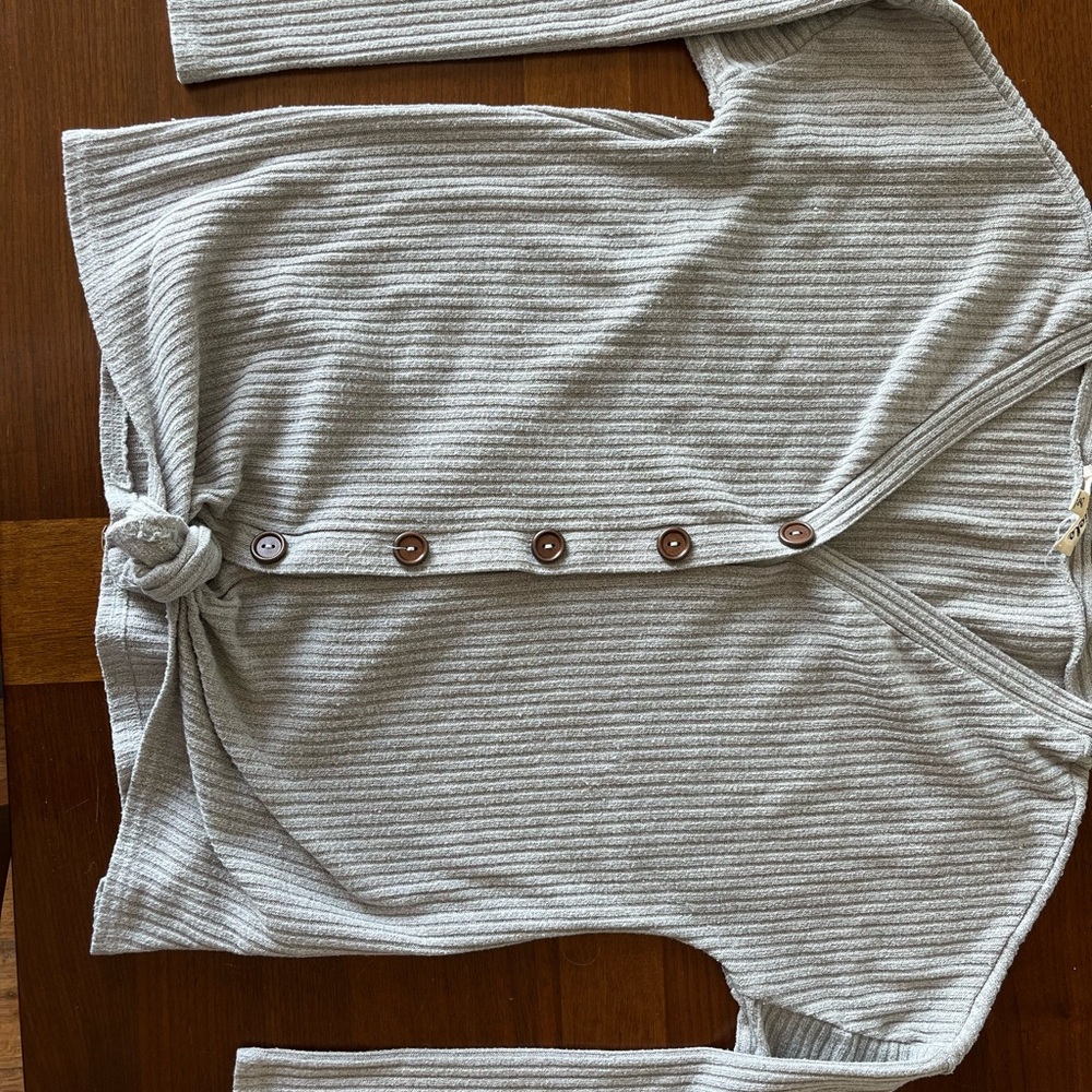 Listicle Gray V-Neck Sweater Soft Knit